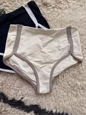 L Space Cream High waist Swim bathing suit